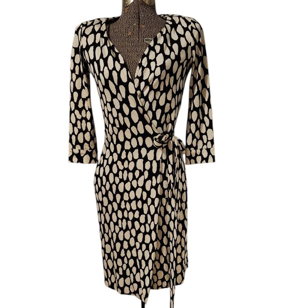 DVF New Julian Two Silk Jersey Knit True Wrap Midi Dress Tag Size 2 Like New! - Picture 1 of 9